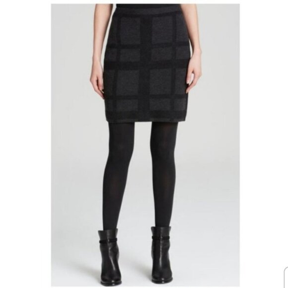 Eileen Fisher Felted Merino Dot Char Short Skirt Medium NWT - Picture 2 of 5